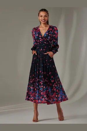 Jolie Moi Dalia Symmetrical Print Lace Maxi Dress40