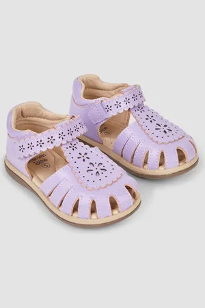 JoJo Maman Bébé Skórzane sandały Pretty z zakrytymi palcamiEU 26 (UK 8)