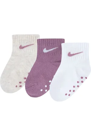 Nike Infant Gripper Socks 3 Pack3