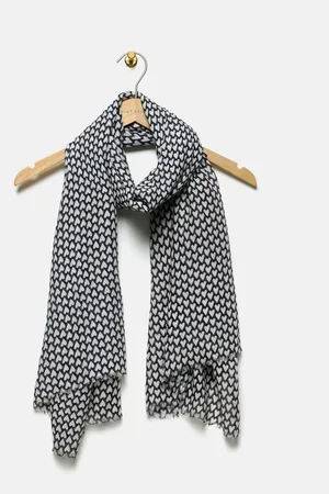 mint&berry Black Heart Print Lightweight ScarfJeden