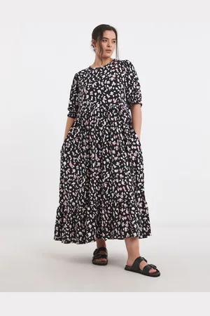 Simply Be Supersoft Midi Dress With Tier Detail40