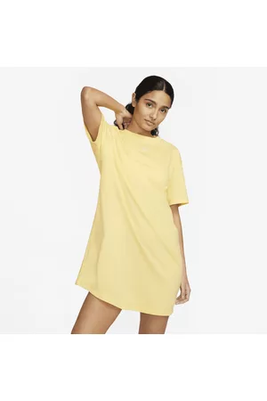 Nike Kobieta Spódnice i sukienki - Damska sukienka typu T-shirt z krótkim rękawem Sportswear Essential