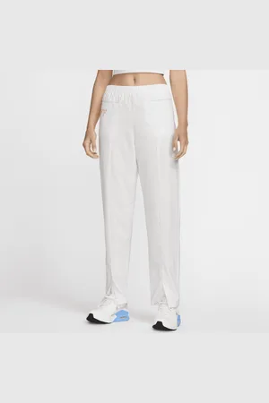 Nike Damskie spodnie piłkarskie z tkaniny z wysokim stanem Dri-FIT FFF Tech Pack