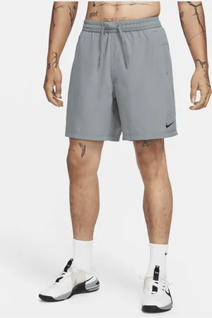 Nike Męskie uniwersalne spodenki bez podszewki Dri-FIT Form 18 cm