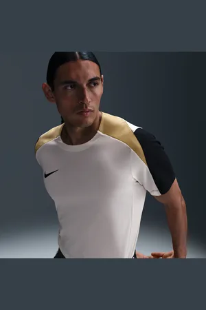 Nike Męska koszulka piłkarska z krótkim rękawem Dri-FIT Strike