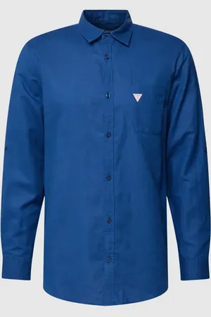 Guess Koszula casualowa o kroju regular fit z naszywką z logo