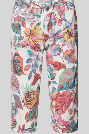 Angels Szorty z dzianiny dresowej PLUS SIZE z wyhaftowanym logo
