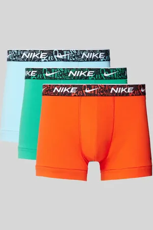 Nike Obcisłe bokserki z detalem z logo w zestawie 3 szt.