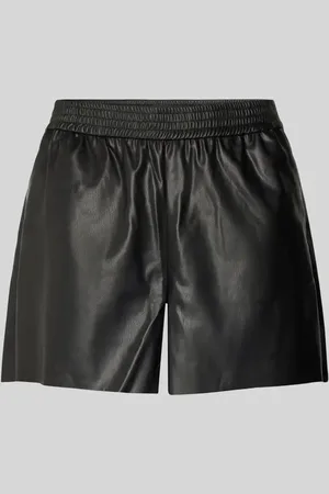VERO MODA Szorty o kroju comfort fit z imitacji skóry z elastycznym pasem model ‘OLYMPIA’