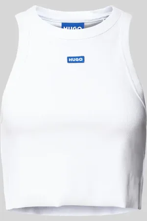 Hugo Blue Top z detalem z logo