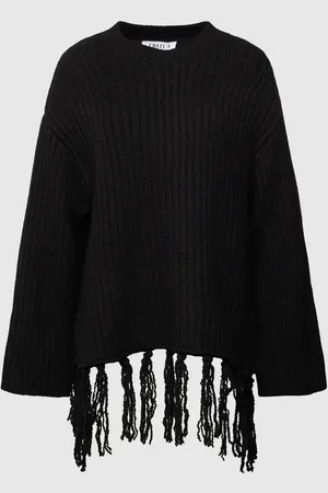 EDITED the label Sweter z dzianiny z frędzlami model ‘Narumol’