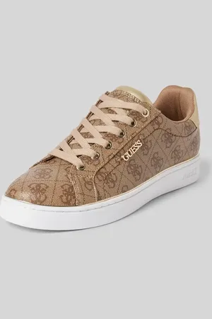 Guess Sneakersy z aplikacją z logo model ‘BECKIE’