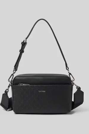 Calvin Klein Torba na ramię z aplikacją z logo model ‘CK MUST’