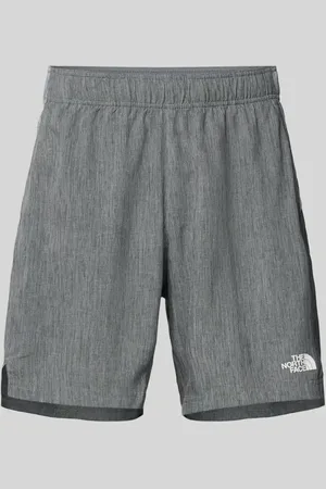 The North Face Szorty o kroju regular fit z nadrukiem z logo