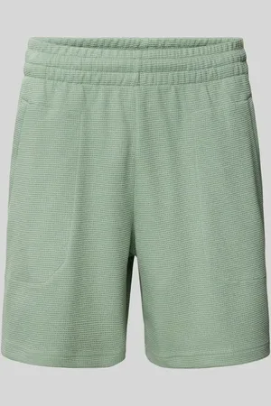 adidas Szorty z dzianiny dresowej o kroju regular fit z fakturowanym wzorem