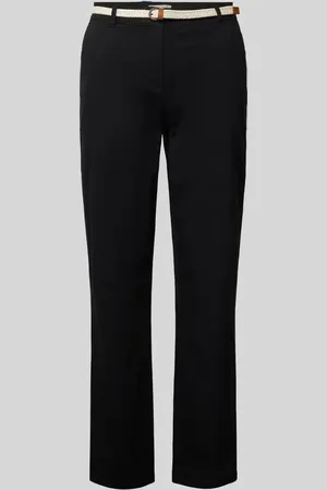 Christian Berg Chinosy o kroju casual fit z paskiem