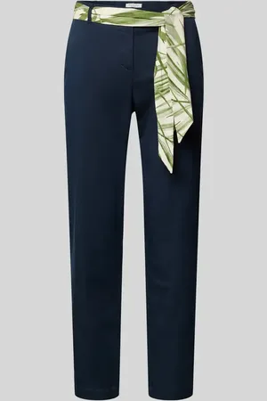 Christian Berg Chinosy o kroju slim fit z wiązanym paskiem