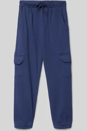 Blue Seven Spodnie dresowe o kroju regular fit z wpuszczanymi kieszeniami
