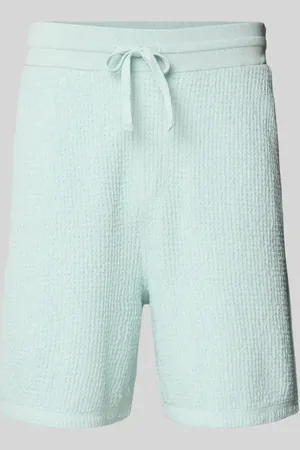 HUGO BOSS Szorty z dzianiny dresowej o kroju regular fit z fakturowanym wzorem model ‘Amoffle’