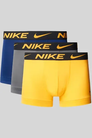 Nike Obcisłe bokserki z elastycznym paskiem z logo w zestawie 3 szt. model ‘ESSENTIAL’