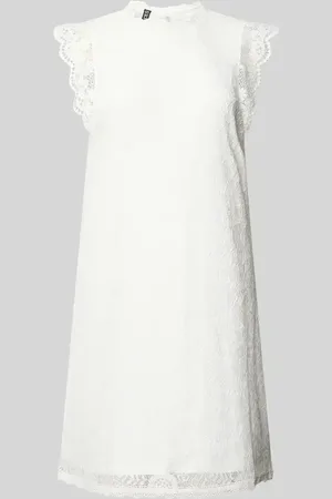 Pieces® Sukienka z koronki o kroju regular fit z falistym brzegiem model ‘OLLINE’