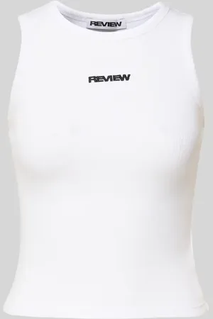 Review Top z wyhaftowanym logo