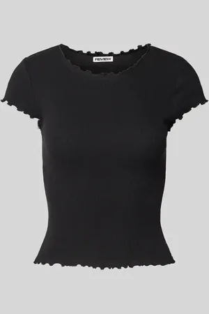 Review T-shirt z falistym dołem
