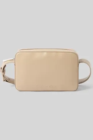 Calvin Klein Torba na ramię z detalem z logo i regulowanym paskiem na ramię