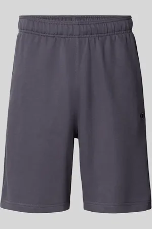 Champion Bermudy z dzianiny dresowej o kroju relaxed fit z wyhaftowanym logo model ‘ICONS’