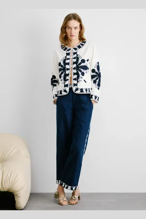 Pepe Jeans Proste spodnie haftowanymi detalami