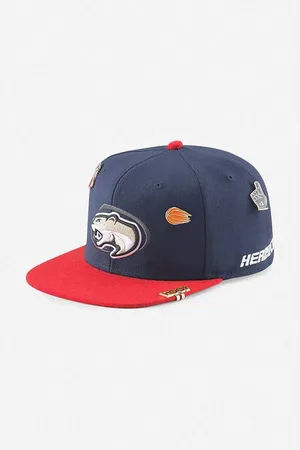 PUMA Czapka z daszkiem kolor z aplikacją 023694.01