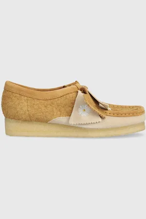 Clarks Mokasyny zamszowe Wallabee damskie kolor na koturnie 26176524