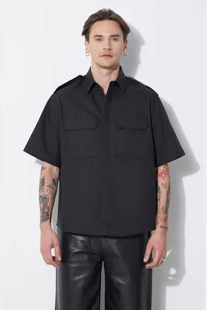 Neil Barrett Koszula Loose Military Police Detail Short Sleeve Shirt męska kolor regular z kołnierzykiem klasycznym MY60216A-Y037-001N