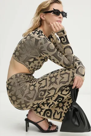 Nanushka Sukienka ONIKA kolor maxi dopasowana NW24PFBS23799