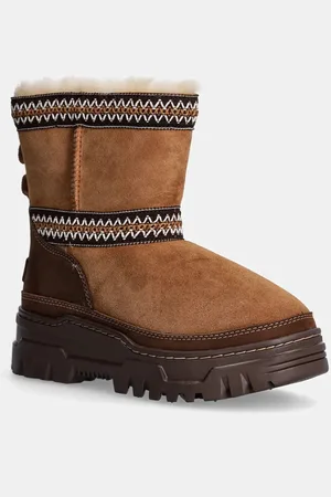 UGG śniegowce zamszowe Classic Mini Trailgazer kolor 1158322-CHE