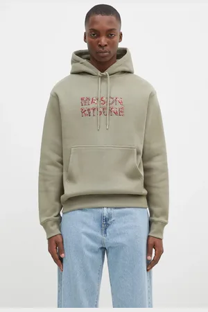 Maison Kitsuné Bluza bawełniana Woodland Alphabet męska kolor z kapturem z aplikacją NM00704KM0307