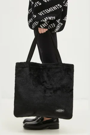 Eastpak Torba Charlie Fuzzy kolor EK0A5BCK2Q81