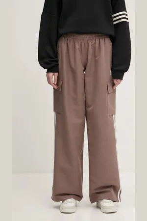 adidas Spodnie Adicolor 3-Stripe Cargo Pants damskie kolor fason cargo high waist JC8138