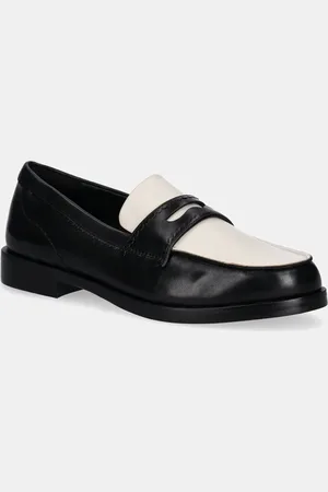 Clarks Półbuty skórzane Straven Edge damskie kolor na płaskim obcasie 26181270