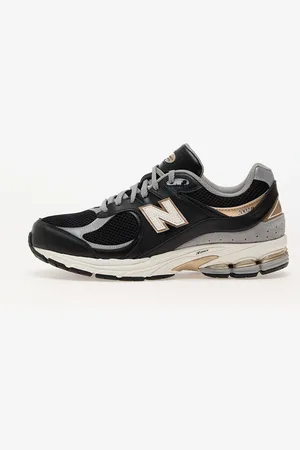 New Balance Trampki 2002R EUR 42