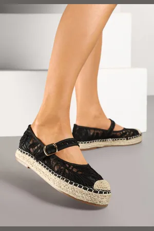 Renee Czarne Espadryle na Plecionej Podeszwie z Paskiem i Koronkową Cholewką Tatonia