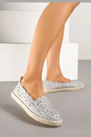 Renee Szare Plecione Espadryle Vices z Kwiatowym Motywem z Ażurowymi Wycięciami Honavia