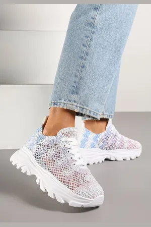 Renee Biało-Niebieskie Sneakersy Ozdobione Siateczką Toliselle