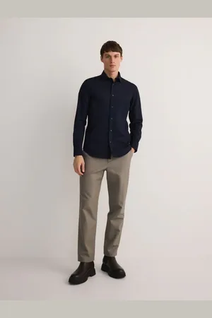 Reserved Koszula slim z lyocellem