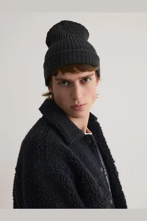 Reserved Czapka beanie