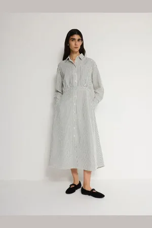 Reserved Koszulowa sukienka maxi