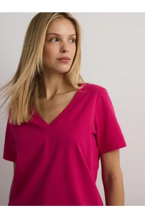 Reserved T-shirt regular z dekotem V