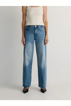 Reserved Jeansy straight z przetarciami