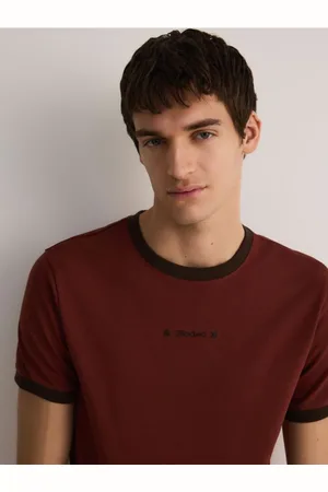 Reserved T-shirt slim fit z haftem