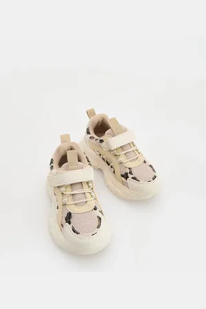 Reserved Buty sportowe na rzepy